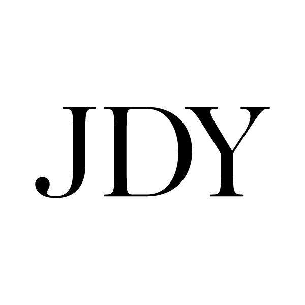 Jacqueline de Yong